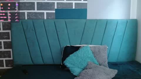dante_black_1 online show from May 10, 11:48 am