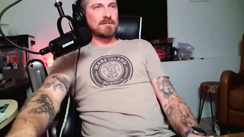 Snapshot of dante_cross_x89 chatting on October 7, 6:10 am dante_cross_x89 online show from October 7, 6:10 am