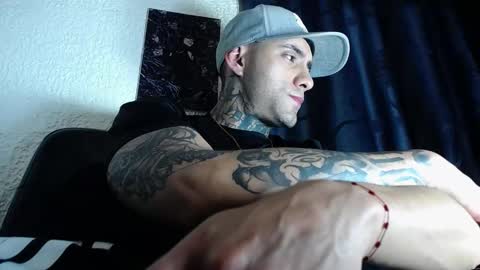 dante_d_angelo_ online show from November 14, 10:40 pm
