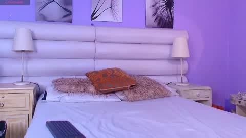 dante_flamee online show from April 28, 12:10 pm