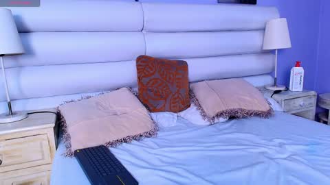 dante_flamee online show from May 22, 2:33 pm
