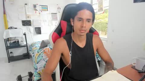 Snapshot of dantedecentralized chatting on October 1, 4:02 pm X Dante7373574 online show from October 1, 4:02 pm