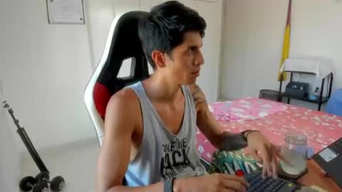 X Dante7373574 online show from June 23, 7:56 pm
