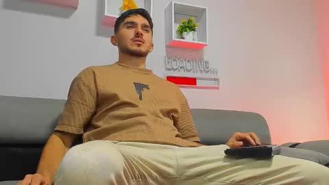 Snapshot of danteeblake chatting on February 22, 3:07 am Dante online show from February 22, 3:07 am