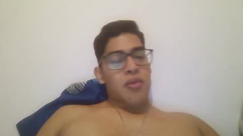 Snapshot of dantegooboy chatting on February 26, 4:22 am dantegooboy online show from February 26, 4:22 am