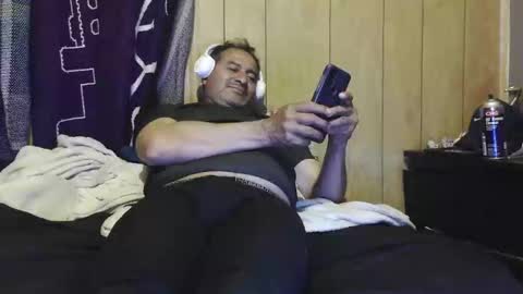 dantehot82 online show from February 18, 11:55 pm