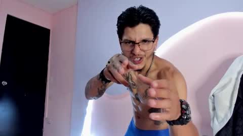 Snapshot of danteolsen chatting on March 2, 5:08 am Dante online show from March 2, 5:08 am