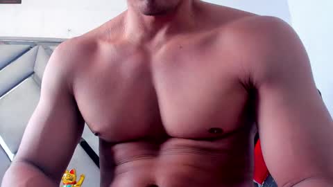 Snapshot of danterouxx chatting on May 26, 5:31 pm Dante online show from May 26, 5:31 pm