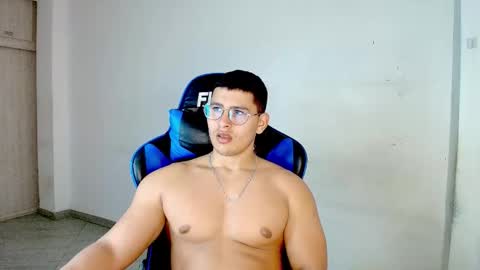 Dantraxx online show from February 23, 8:39 pm