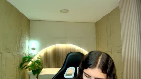 Dany online show from March 17, 1:36 pm