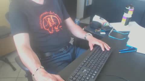 Snapshot of danyblueyes71 chatting on April 24, 2:52 pm Dany online show from April 24, 2:52 pm