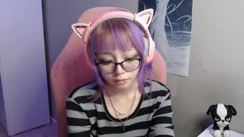 danyelleeyermann online show from April 9, 2:11 pm