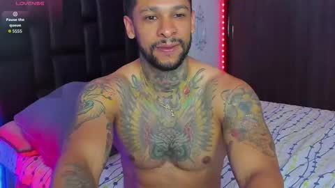 danyfitguy_ online show from March 16, 11:20 pm