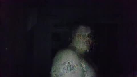 daoneuwant96 online show from February 17, 8:11 am