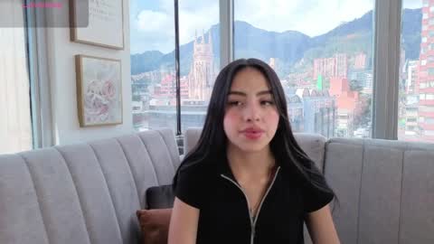 daphne_chers online show from April 1, 7:33 pm