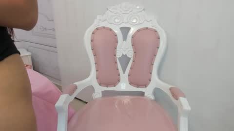 Daphne  online show from March 12, 5:57 am