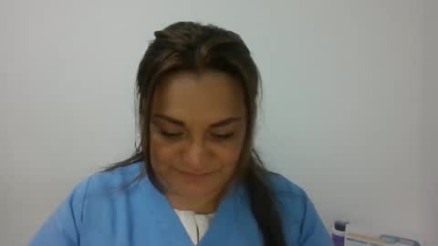 Snapshot of dapnne24 chatting on December 3, 8:18 pm dapnne online show from December 3, 8:18 pm