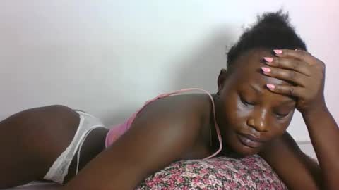 ESTHER online show from March 14, 4:51 am