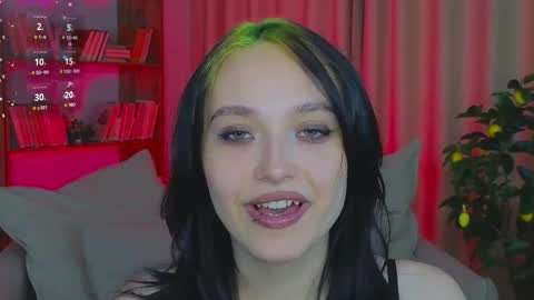 Darcy online show from April 18, 8:18 am