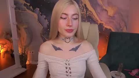 Snapshot of dariadelly chatting on June 17, 6:38 am dariadelly online show from June 17, 6:38 am