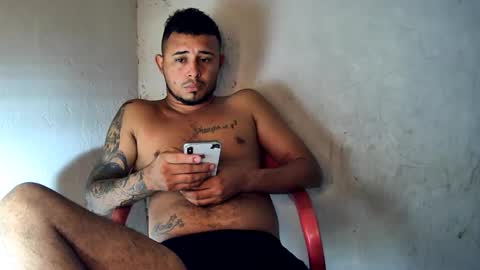 dariel0420 online show from May 12, 7:05 am