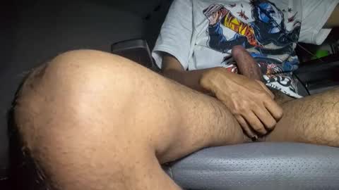 Snapshot of dariel_17 chatting on June 19, 6:18 am dariel_17 online show from June 19, 6:18 am