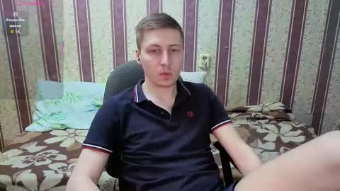 darienlarge online show from February 5, 1:32 am