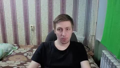 darienlarge online show from March 29, 3:12 pm