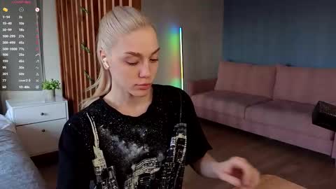 darilboom online show from March 19, 4:49 am