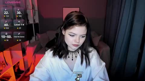 Snapshot of darina_wilson chatting on January 7, 9:03 pm Dari the it woman online show from January 7, 9:03 pm