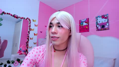 DaripQueen online show from February 14, 6:08 pm