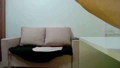 darius_94 online show from October 21, 5:24 pm