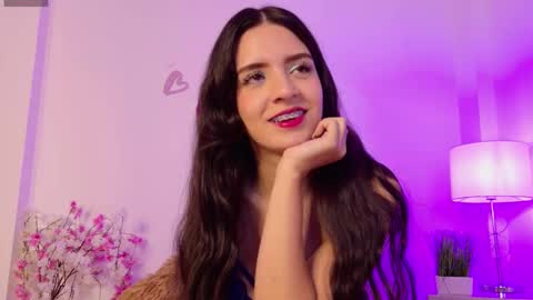 dark_angell77 online show from March 27, 11:32 am