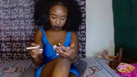 Snapshot of dark_chocolate0 chatting on November 29, 9:01 am becky online show from November 29, 9:01 am