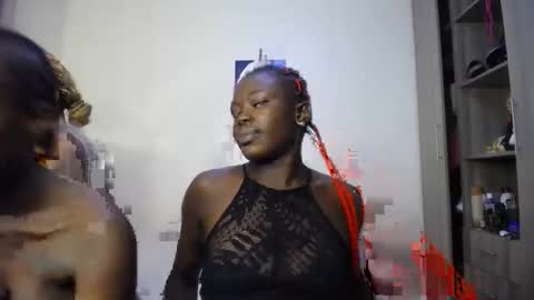 Divah online show from April 10, 6:12 pm