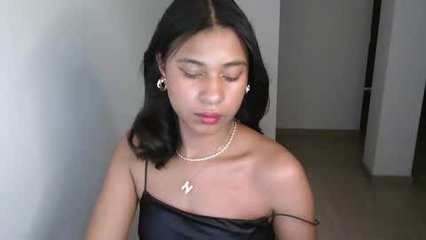 Snapshot of dark_enchantress_ chatting on December 14, 6:02 am Sofia online show from December 14, 6:02 am