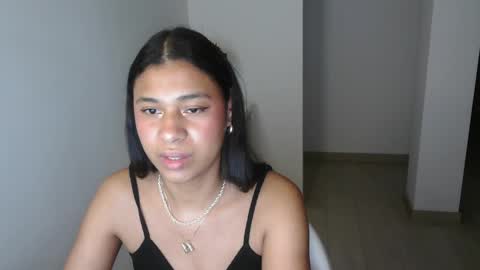 Snapshot of dark_enchantress_ chatting on February 21, 1:33 am Sofia online show from February 21, 1:33 am