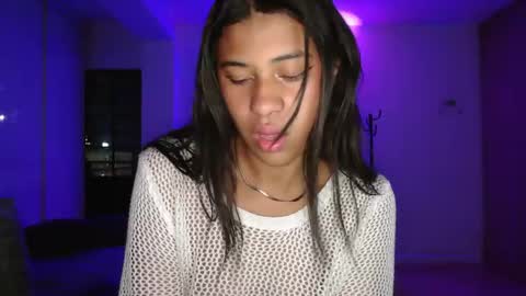 Snapshot of dark_enchantress_ chatting on October 21, 1:06 am Sofia online show from October 21, 1:06 am