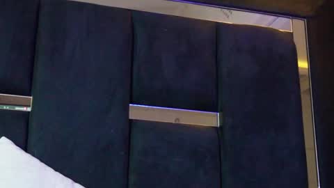 Sr. Eros online show from April 9, 6:19 am