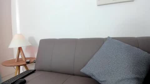 dark_fantasy9 online show from March 23, 8:02 pm