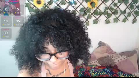 Snapshot of dark_flama chatting on June 14, 3:19 am dark_flama online show from June 14, 3:19 am