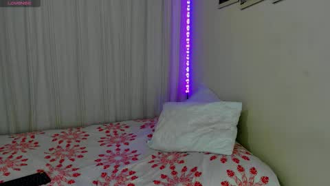 Snapshot of dark_lucky chatting on November 26, 2:34 am Juanito online show from November 26, 2:34 am