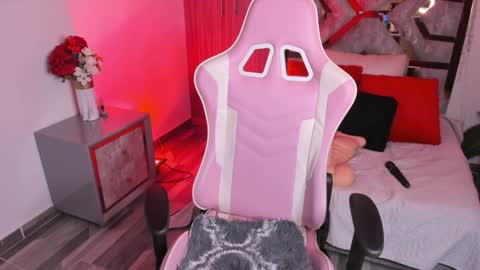 CELESTE online show from December 12, 11:14 pm