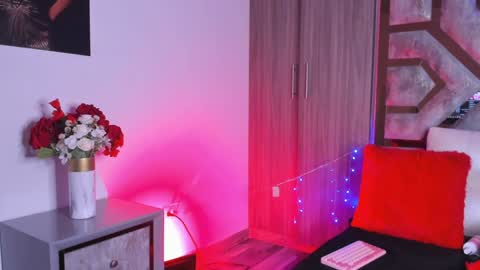 CELESTE online show from December 14, 10:28 pm