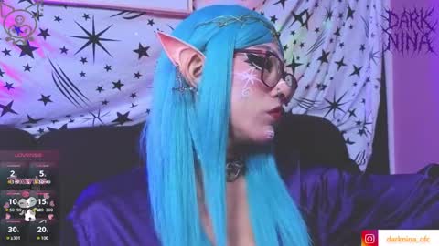 dark_nina__ online show from April 9, 2:22 am