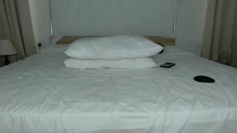 dark_qween online show from December 15, 5:55 am