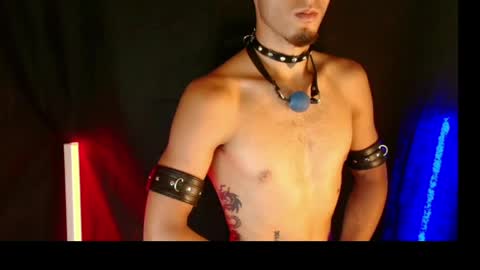Snapshot of dark_rosse1 chatting on June 4, 2:17 am rosse online show from June 4, 2:17 am