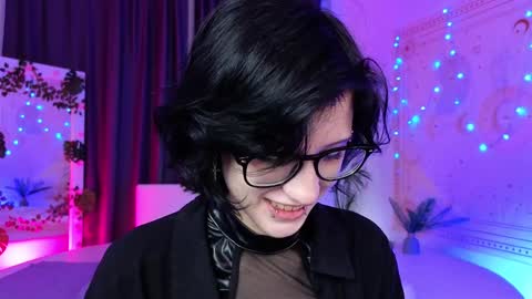 Vamp  online show from December 22, 9:09 pm