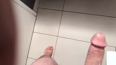 darkale24759843 online show from December 2, 12:38 am