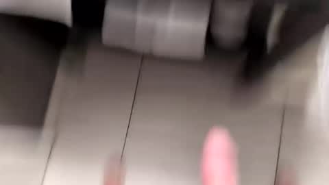 darkale24759843 online show from March 4, 9:37 am